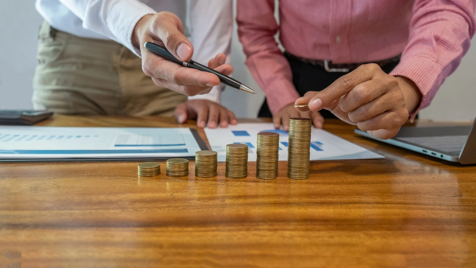 Indian Overseas Bank Plans ₹4,000 Crore Capital Market Fundraise This Quarter