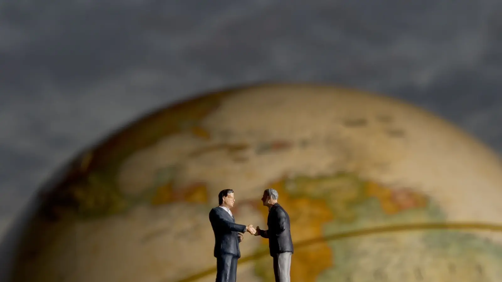 India Could Retain $113 Billion by 2040 Through Foreign University Expansion, Deloitte and Knight Frank Report